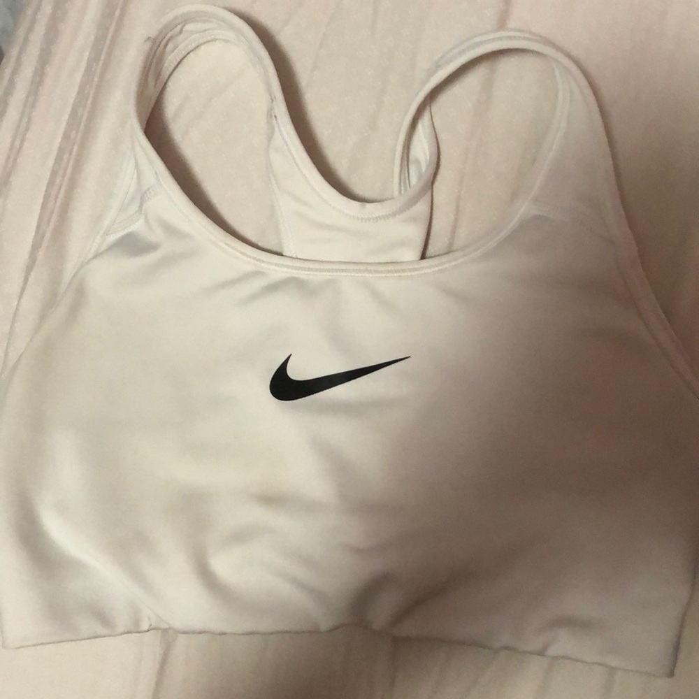 nike sports bra